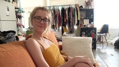 RILEY STAR GEEKY BLONDE PETITE TEEN GETS FUCKED FROM BEHIND ON HER COUCH