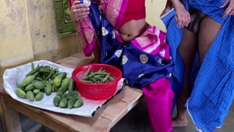 vegetable selling sister and brother fuck, with clear hindi voice