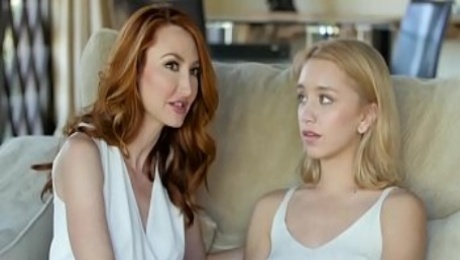 Ginger milf (Kendra James) shows cute blonde (Aurora Belle) a thing or too