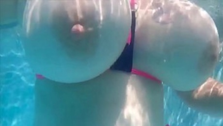 PAWG Marcy Diamond Shakes Her Tits and Twerks Her Massive Ass Underwater