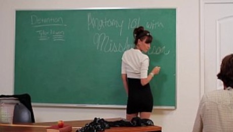 Hot for teacher with sexy Capri Anderson
