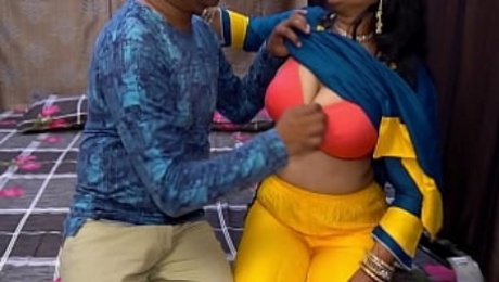 Indian Aunty Fucked For Money With Clear Hindi Audio