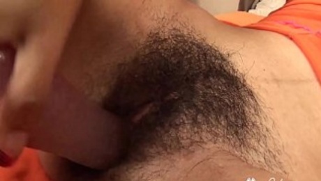 Andrea Kelly Slides A Big Rubber Dick In Her Hairy Pussy