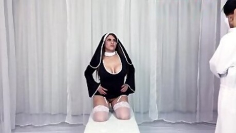 Alexandra Paris baptized with cum into the church of sexmex