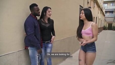 Sexy Latina Jade Presley fucks black newbie guy