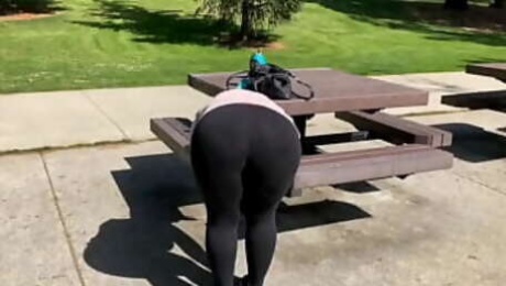 Vpl Huge Ass Public