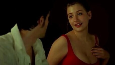 Italian Miriam Giovanelli sex scenes in Mentiras Y Gordas