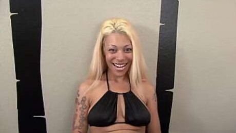 Slim blonde Ebony slut in pink Nylons masturbate with a Dildo