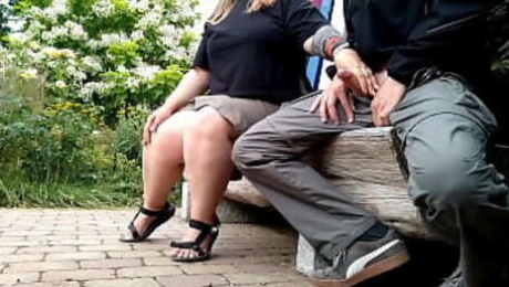 MILF makes me cum on a park bench at the risk of being seen