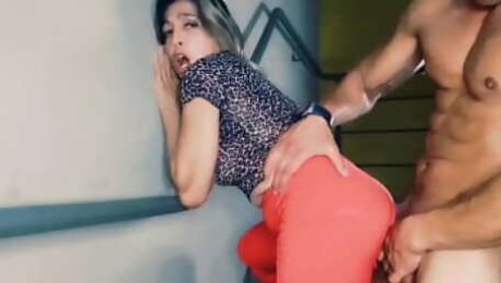 We take a chance and have quick sex on the stairs. muscled Sex standing against the wall. They tear my jeans for a hard anal. thick creampie coming out of my ass
