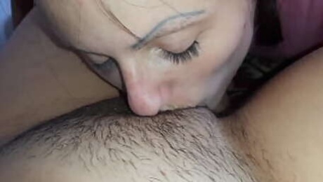 I shake orgasm and piss in her mouth - Girls fly orgasm