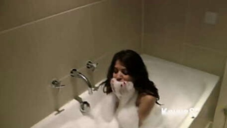 Indian Gujarati Babe Kavya In Bath Tub Fingering Her Tight Pussy In Dirty Hindi Audio