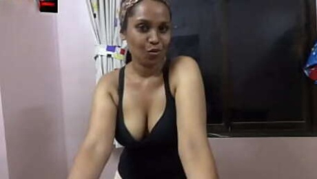 Sexy Indian Babe Solo Porn For Desi Women