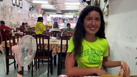 Katty West has lunch in an Asian cafe without panties and flashes her pussy on public