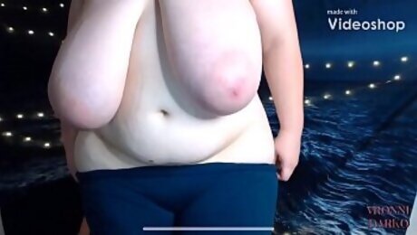 Bbw huge tits