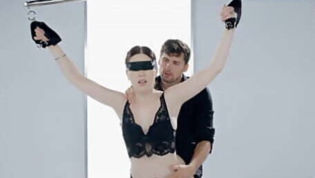 FREE FULL VIDEO - Pale Redhead Babe (Mia Evans) Enjoys Bondage Action With Lover - WHITEBOXXX