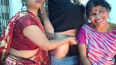 Indian hot step daughter and step son fuking in front of her step mom