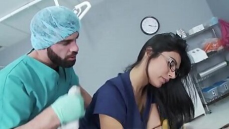 Doctors Adventure - (Shazia Sahari) - Doctor pounds Nurse while patient is - Brazzers