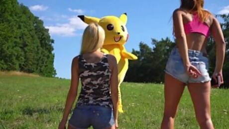 Pika Pika - Pikachu Pokemon Porn