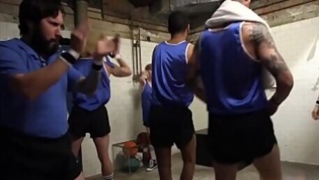 Basketball team dp fuck journalist