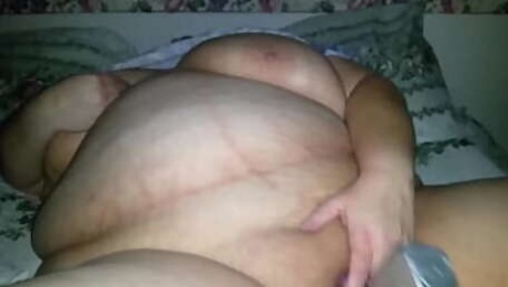 SSBBW GETTING OFF