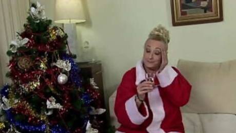 Chubby Granny's Christmas Wish Comes True! A Big Cock!