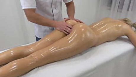 In-Home Massage The Fucked Young Naughty Teen for First Time / Creampie Doggy style Fingering Pussy massage