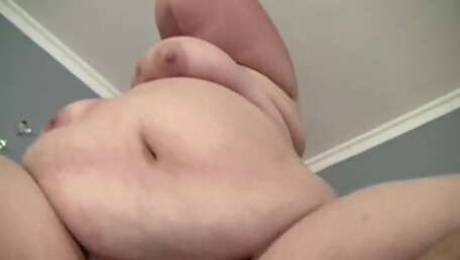 FUCKING BBW HOUSEWIFE XXX