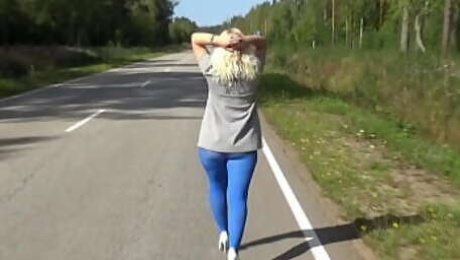 Flashing on the street in blue pantyhose