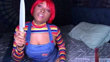 Nina Rivera as Chucky / Halloween Cosplay