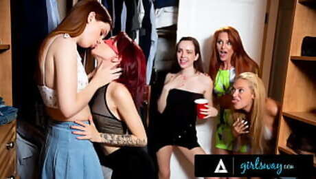 Redheads Squirting 3-Way Party With Lacy Lennon And Lola Fae