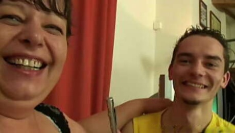 Chubby mature woman riding and sucking POV
