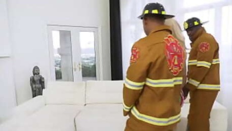 Blonde Madison Summers Bangs 2 Black Mandingo Firefighters