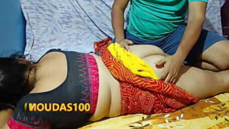 Newly married Desi Wife Nisha in Sharee - Sexy Body Massage