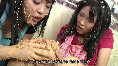 Subtitled extreme Japanese natto sploshing lesbians