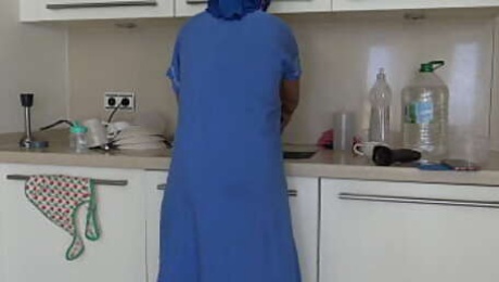 Algerian Cuckold Milf Living in Paris