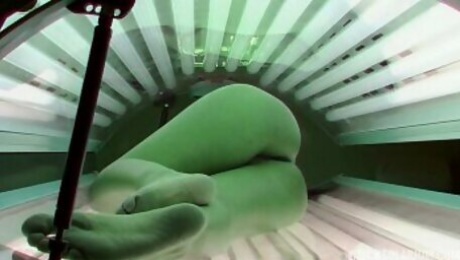 VOYEUR Real Footage from a SPY CAMERA in Solarium