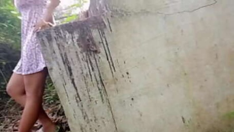 Quicky hard fucked cum outside my pussy in a creepy abandoned place