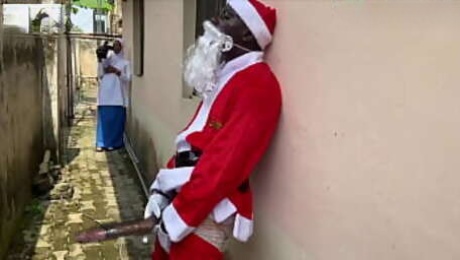 LONG DICK SANTA CLAUS IS CAPTURED ON CAMERA PLAYING WITH HIS COCK AND THEN OFFERS WET PUSSY AS A GIFT. PLEASE SUBSCRIBE TO RED