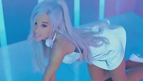 Ariana Grande - Focus