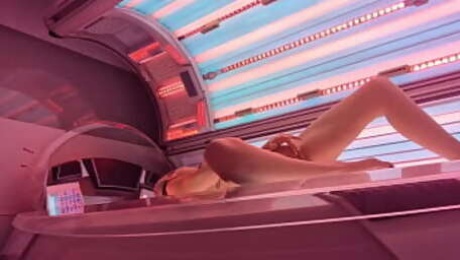 Solarium Cam Beautiful girl masturbates wet pussy till creampie