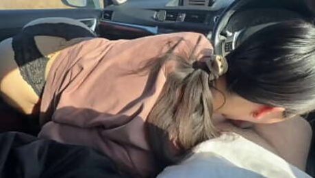 fucked a friend who has a boyfriend in the car