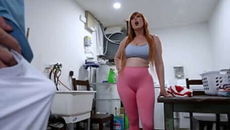 Lauren Phillips The Perfect Redhead With The Biggest Tits & Ass