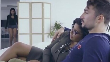 compeer's stepdaughter watches stepmom black and stepdad ' fetish Comparte Con