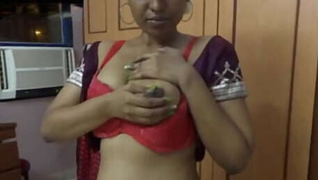 Mumbai Maid Horny Lily Jerk Off Instruction In Sari In Clear Hindi Tamil and In Indian