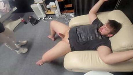 My lover came to my work just so I could give him a blowjob and a prostate massage