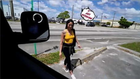 Vanessa Sky Horny Chicks Need of Dough