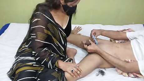 Indian Desi Bahu ny ki Susar k Lund ki Malish aur Susar ki undershave kr k Chut Marvai Clear Hindi Audio