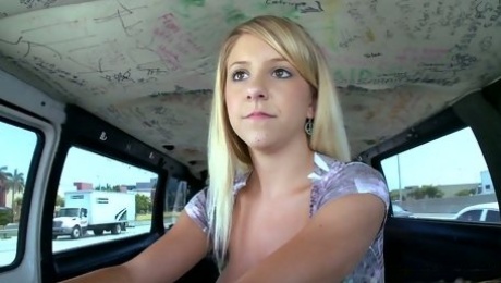 Adorable amateur gal Tessa Taylor takes a ride on bangbus