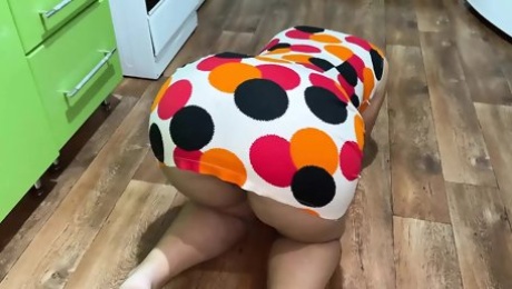 A thick cock easily enters a big ass MILF